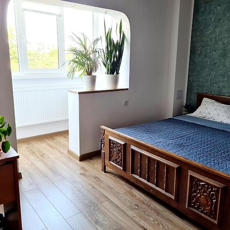 Apartment In Dristor Area Bukares Bagian luar foto