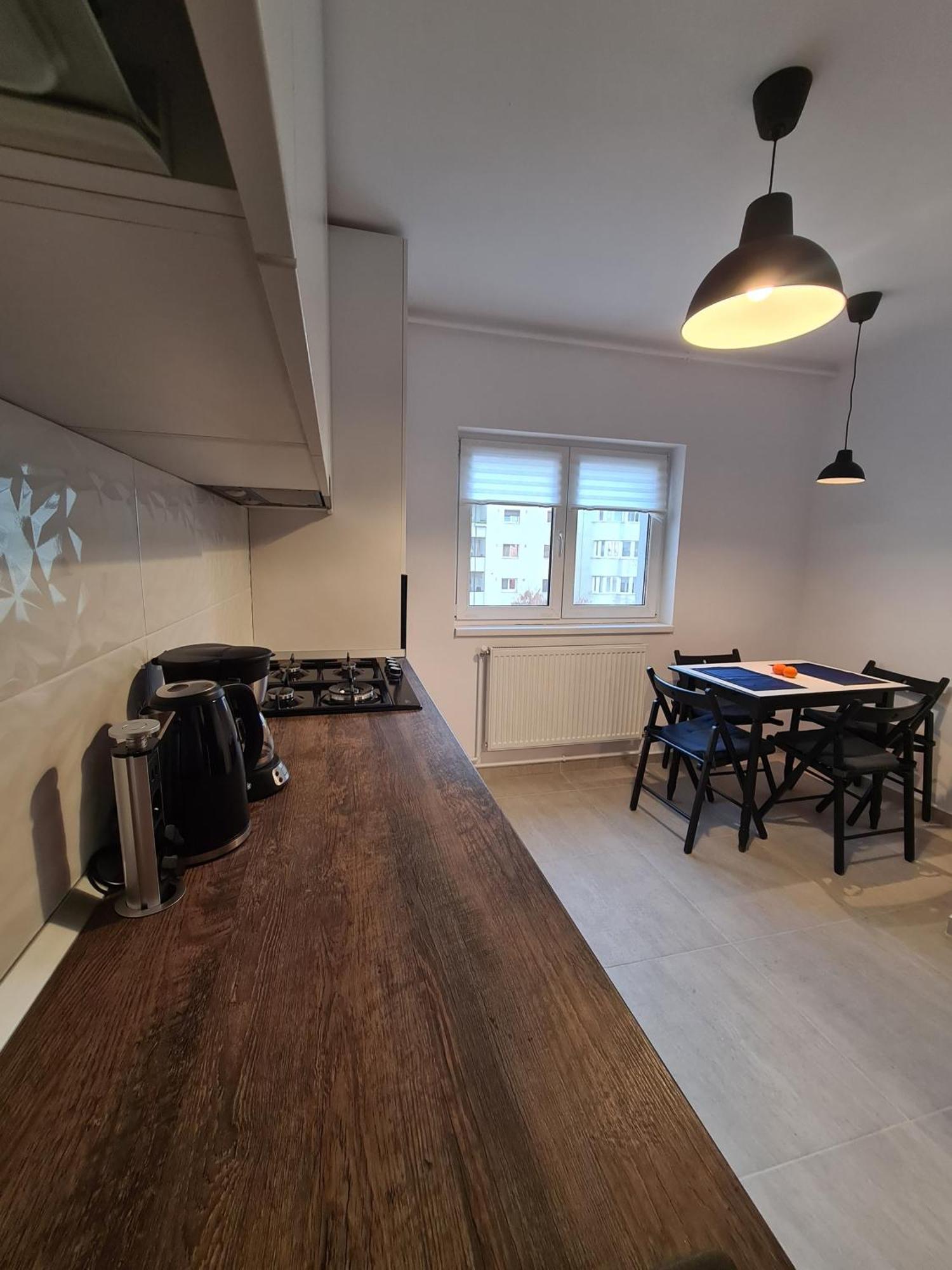 Apartment In Dristor Area Bukares Bagian luar foto